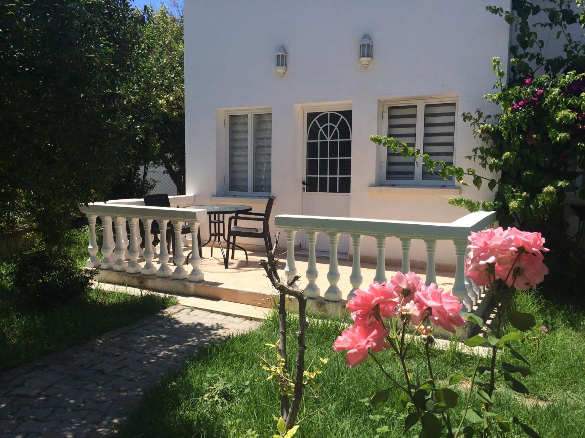 The Prince Inn Hotel & Villas Agios Georgios  Экстерьер фото